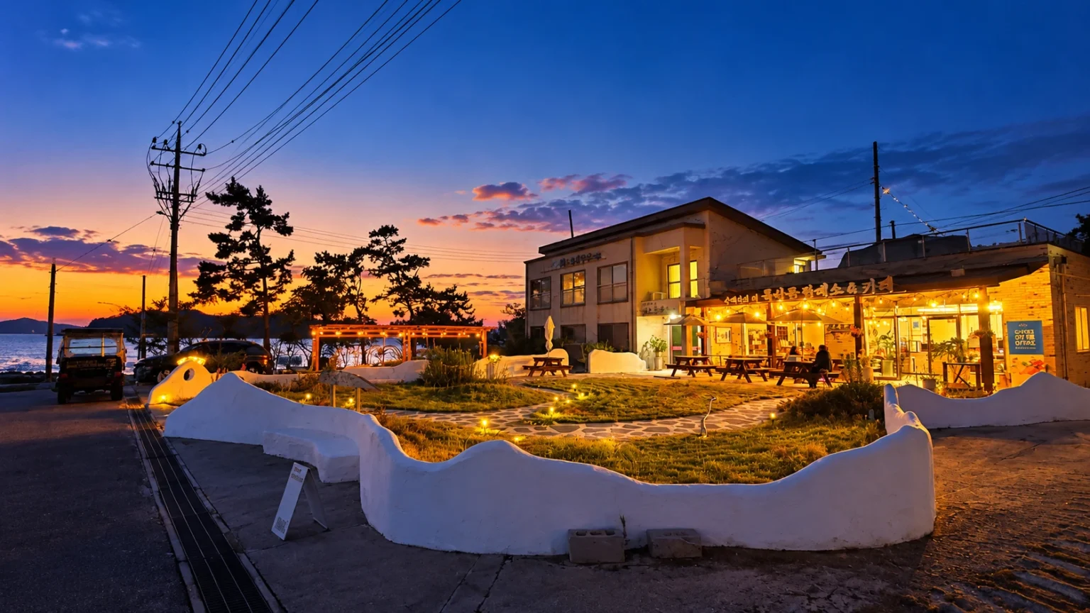 Evening atmosphere at a guesthouse on Soakdo island